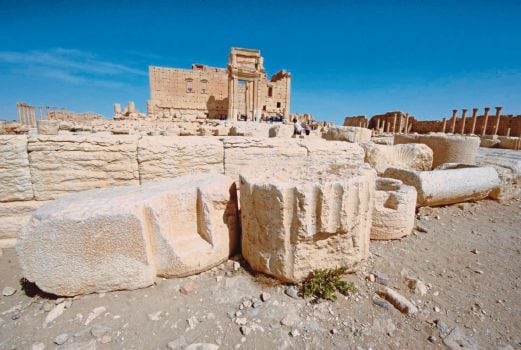 PEMANDANGAN Kuil Bel di kota Palmyra yang dirakam pada 2008.