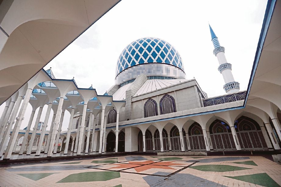 KUBAH masjid yang menjadi simbol keagungan masyarakat Islam di Selangor.
