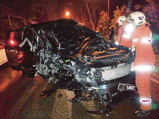  kemalangan  babitkan lima  kenderaan dekat Taman Krubong Perdana. 