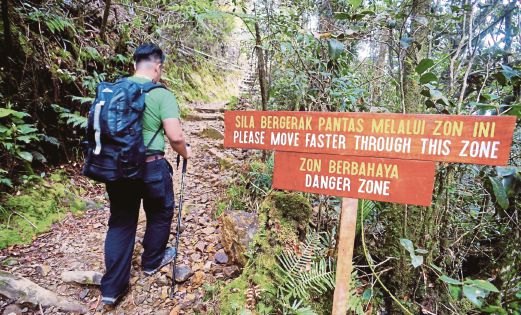 ANTARA papan tanda penunjuk keselamatan baru untuk meningkatkan kesedaran di laluan ke puncak Gunung Kinabalu.