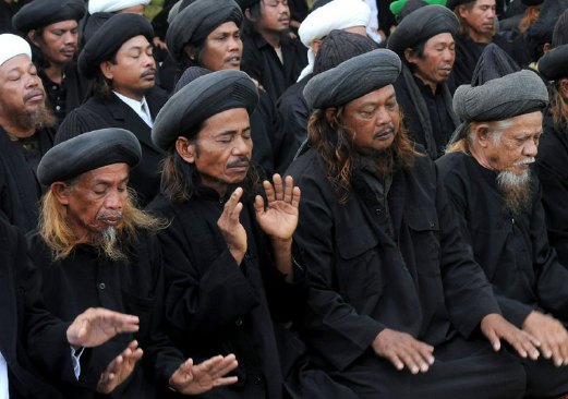 GAMBAR hiasan, pengikut tarekat Naqsyabandiah di Sumatera Barat. 
