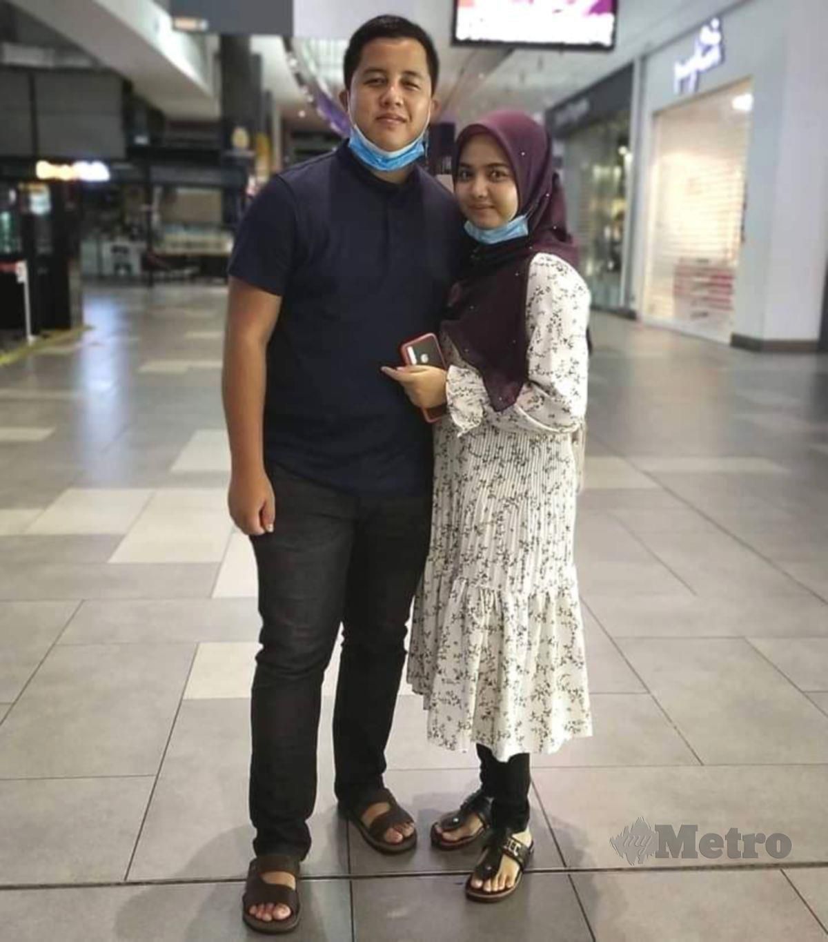 Gambar kenangan Siti Aishah Mohd Zamri ( kanan) bersama suaminya.  FOTO Ihsan Mohd Amin Mohd Zamri