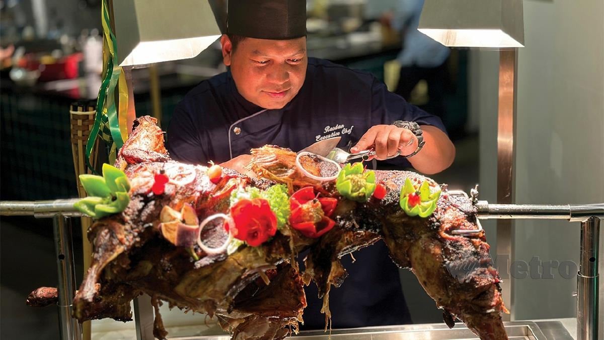 HOTEL Hilton di seluruh Malaysia menyajikan hidangan yang bertemakan Merentasi Tradisi: Sajian Dulu dan Kini.
