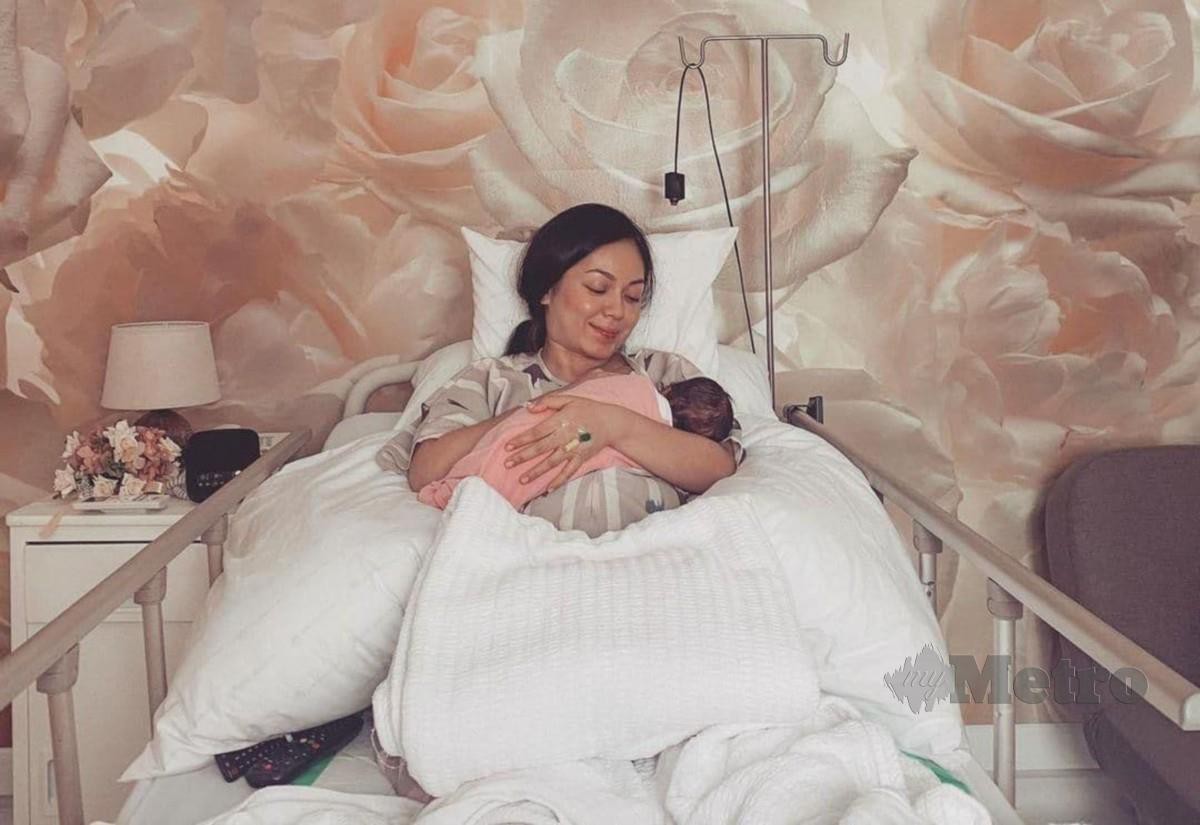 Nad Zainal selamat melahirkan anak kedua, kelmarin. FOTO Instagram