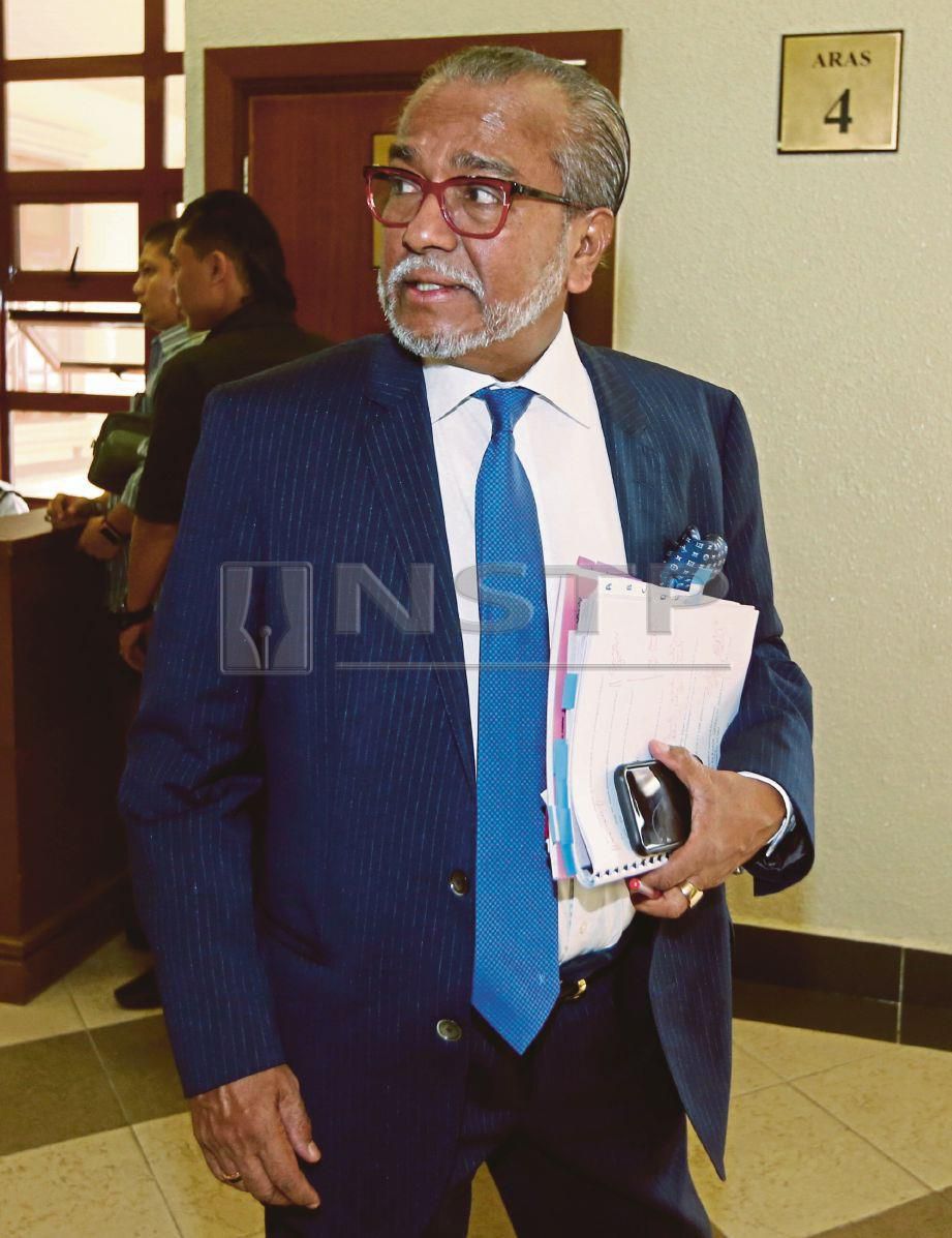 MUHAMMAD Shafee  hadir untuk permohonan memindahkan kes pengubahan wang haram ke Mahkamah Tinggi. 