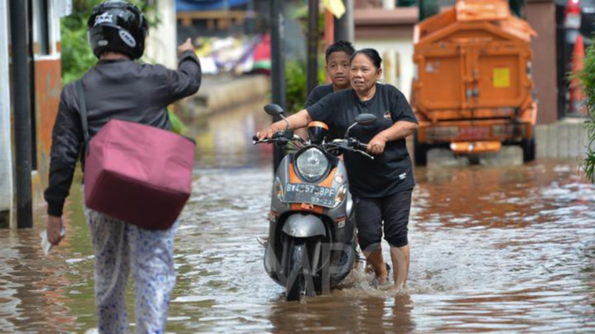 BENCANA banjir di Jakarta pada Julai lalu.