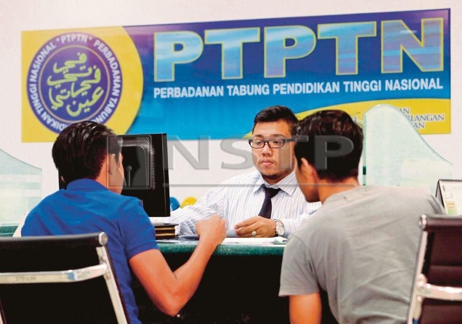 MAJORITI mahasiswa di institusi pengajian tinggi bergantung kepada PTPTN.