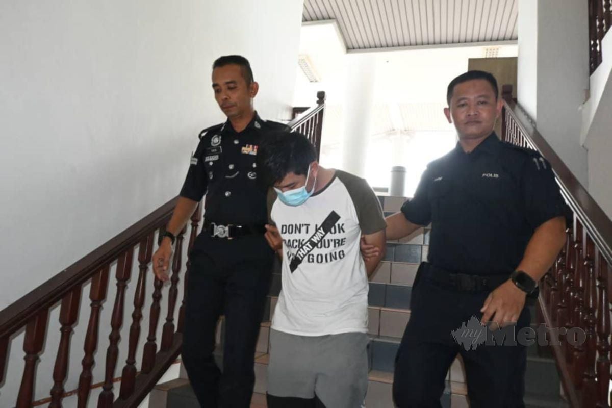 Chong Soon Hoe, 25, didenda RM4,500 atas kesalahan mengaibkan kehormatan rakan sekerja wanita dengan memasang CCTV tersembunyi di tandas pejabat syarikat. FOTO Meor Riduwan Meor Ahmad.