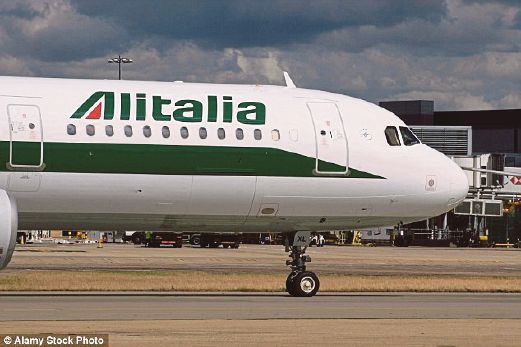 PESAWAT Alitalia itu sudah bersedia untuk berlepas apabila ia diarah kembali ke Terminal. 
