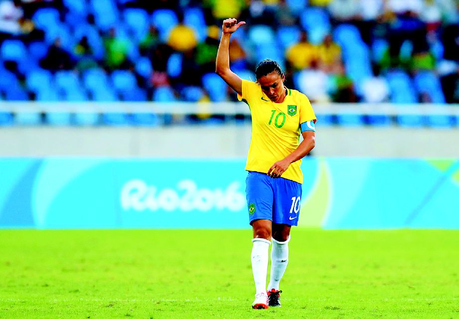 GERAKAN Marta cetus gol kedua Brazil. 