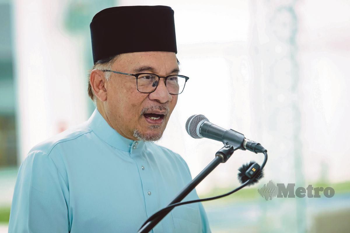  PERDANA Menteri Datuk Seri Anwar Ibrahim. 