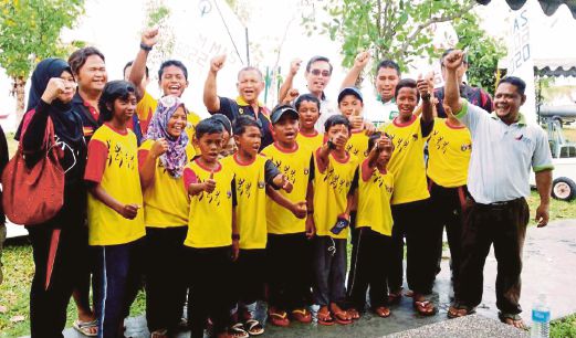 PELAYAR NS membawa cabaran di Kejohanan Regatta Terbuka Selangor.