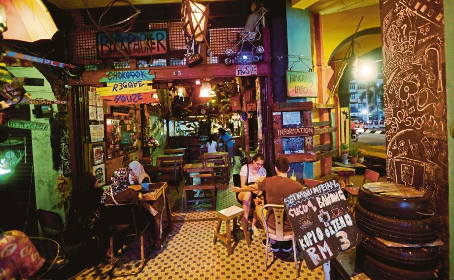 Chokodok Reggae House Cafe & Backpackers antara kafe hipster yang terdapat di Ipoh.