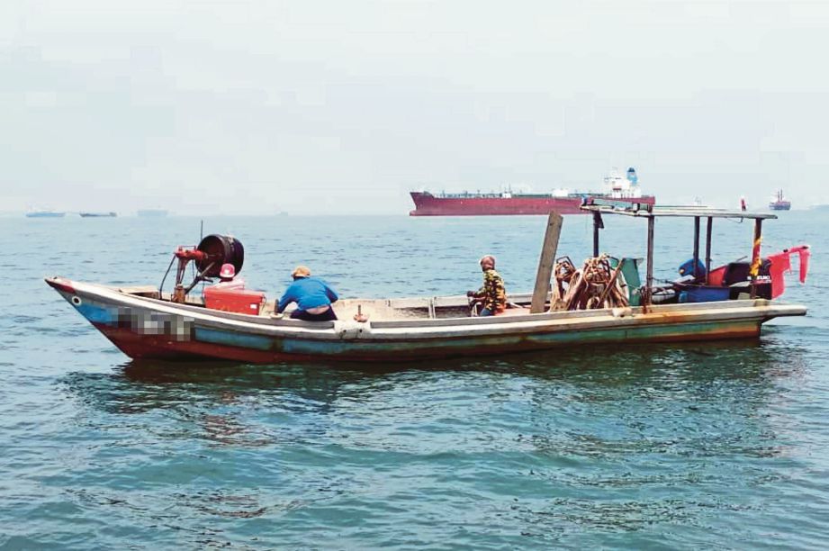 BOT nelayan yang ditahan menceroboh kawasan larangan di perairan dekat RAPID.