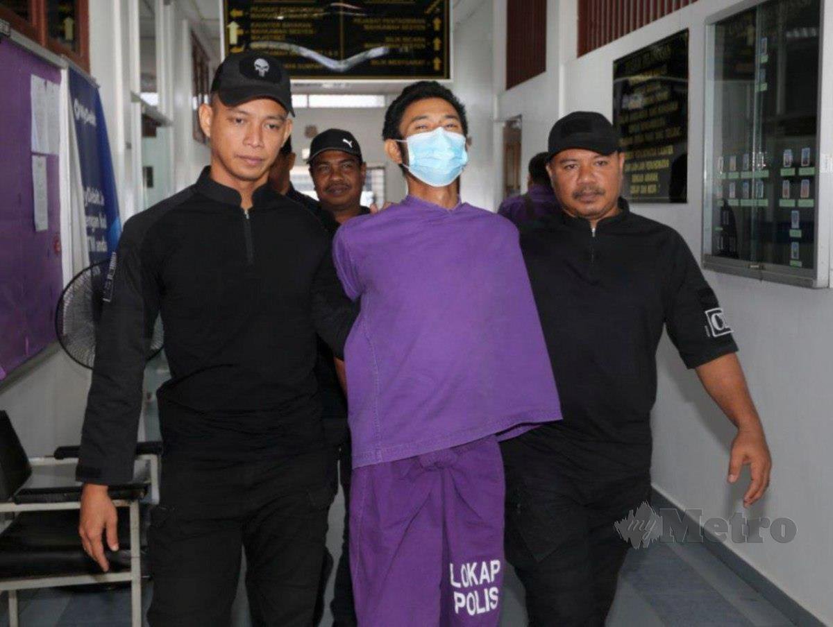  Seorang penoreh getah dijatuhi hukuman penjara lapan tahun dan denda RM3,000 oleh Mahkamah Sesyen, di sini, hari ini selepas mengaku bersalah atas tuduhan cuba membunuh polis menggunakan kapak, minggu lalu. FOTO L.MANIMARAN
