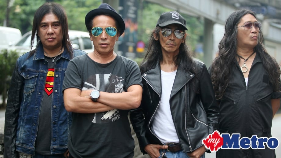 KUMPULAN Search pada majlis pelancaran album baru mereka bertajuk Katharsis di Hard Rock Cafe. FOTO Nur Adibah Ahmad Izam