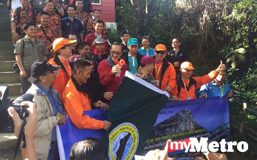 PENDAKIAN ke Kemuncak Gunung Kinabalu dilancarkan Masidi. FOTO Ardyhansah Amat