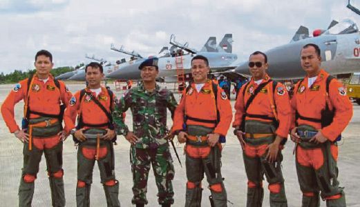 JURUTERBANG jet Sukhoi tentera Indonesia. 