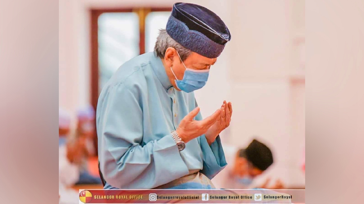 SULTAN Sharafuddin berkenan menzahirkan ucapan Selamat Menyambut Bulan Ramadan. FOTO ihsan Selangor Royal Office
