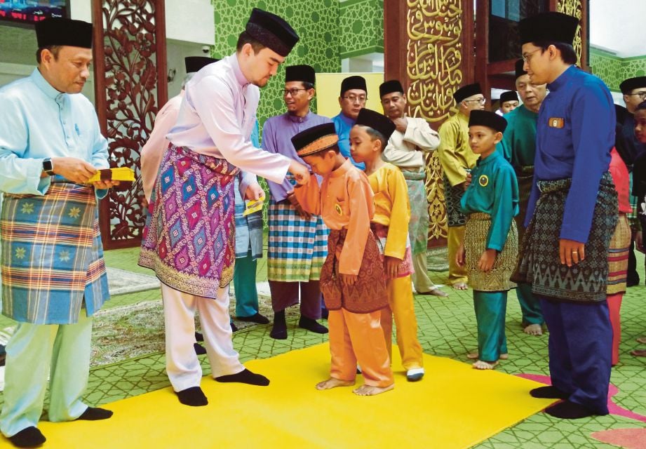 Ceria menjelang hari raya | Harian Metro