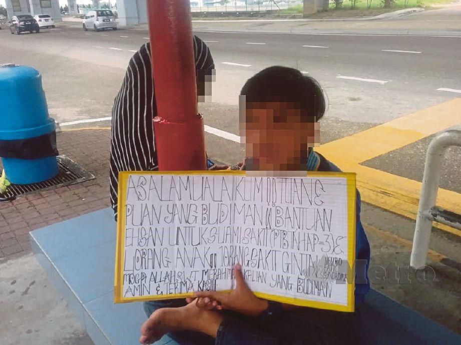 GAMBAR budak lelaki yang meminta sedekah  di hentian bas  tular di media sosial.