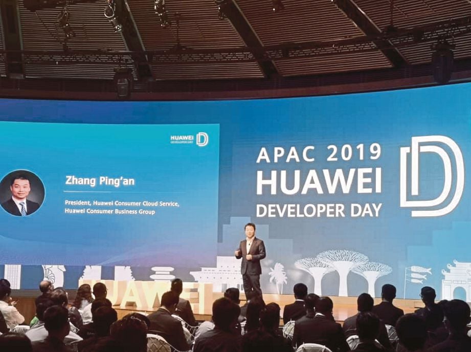 ZHANG ketika berucap pada APAC 2019 Huawei Developer Day  di Singapura.