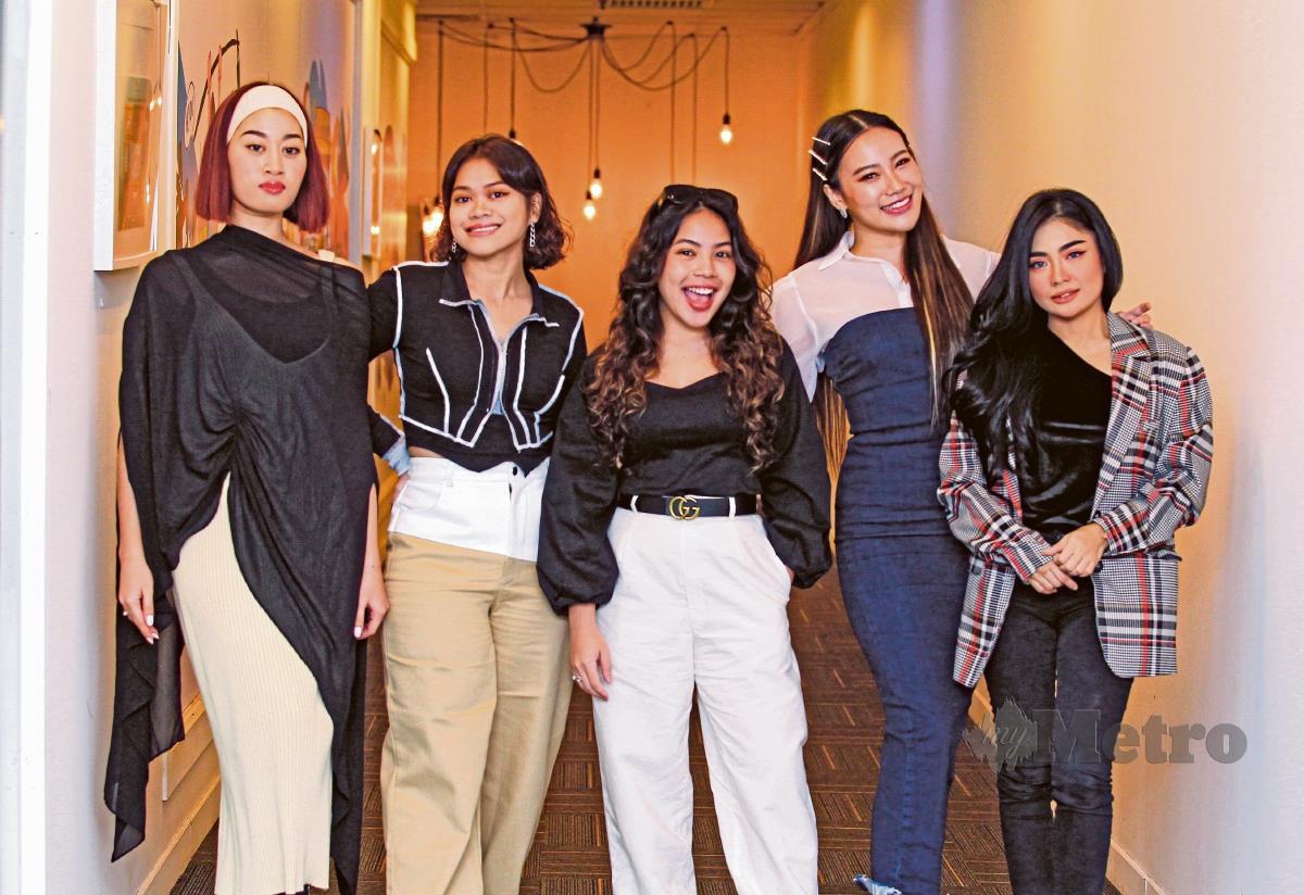 DRAMA kisah lima gadis kejar impian jadi penyanyi popular semakin mendapat perhatian penonton. FOTO Aziah Azmee dan Nabila Adlina Azahari
