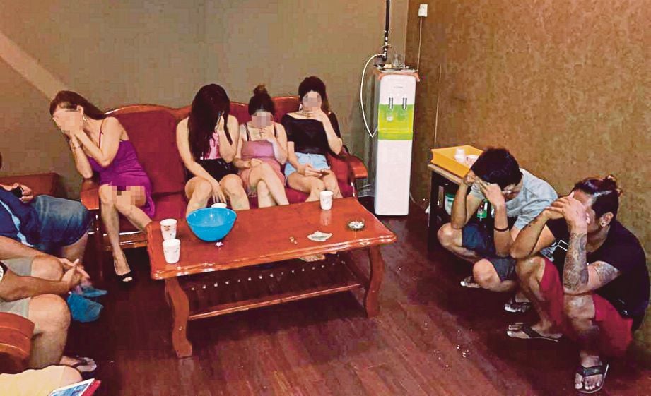 19 Amoi Urut WeChat Dicekup Di Tujuh Premis Harian Metro.