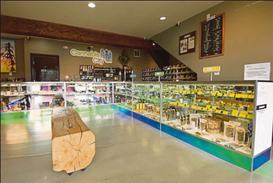 GAMBAR hiasan, sebuah kedai menjual produk ganja di Seattle, AS. - Agensi