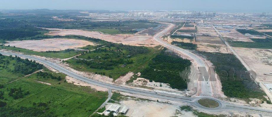 Kawasan Taman Perindustrian Pengerang (PIP) yang dibangunkan Johor Corporation di Pengera. FOTO NSTP