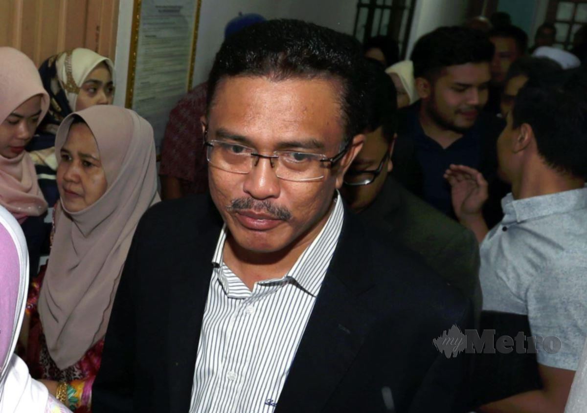 Gambar fail, Abd Latif ketika hadir di Mahkamah Sesyen Johor Bahru untuk perbicaraan kesnya pada 7 Julai 2017. FOTO Arkib NSTP.