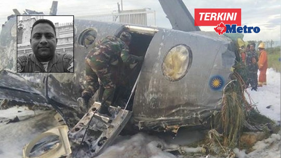 MENDIANG Mejar C Kayamboo (gambar kecil) terkorban selepas pesawat Beechcraft King Air 200T terhempas ketika mendarat. FOTOihsan pembaca
