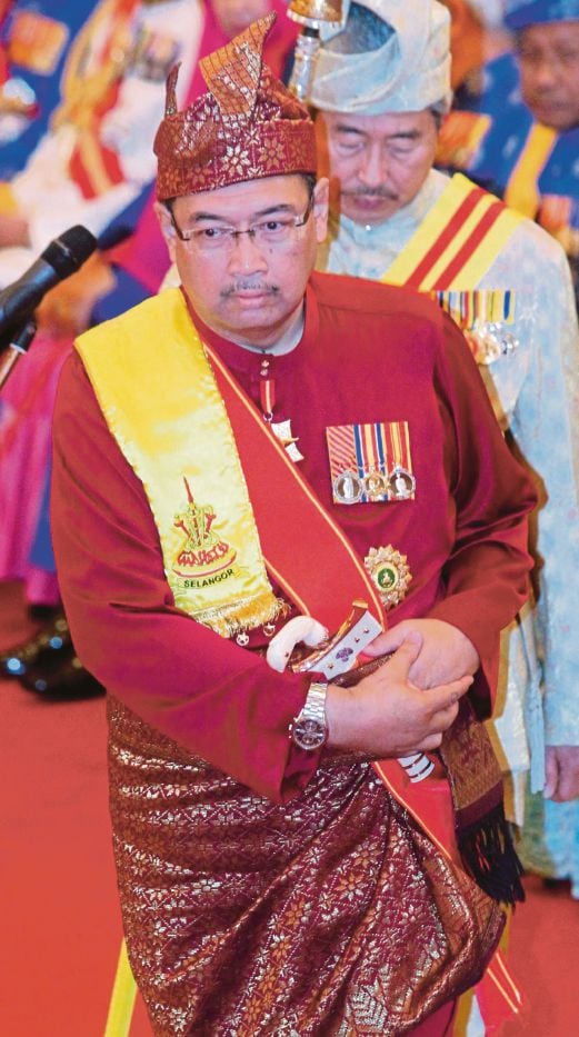  Tengku   Iskandar Shah.  