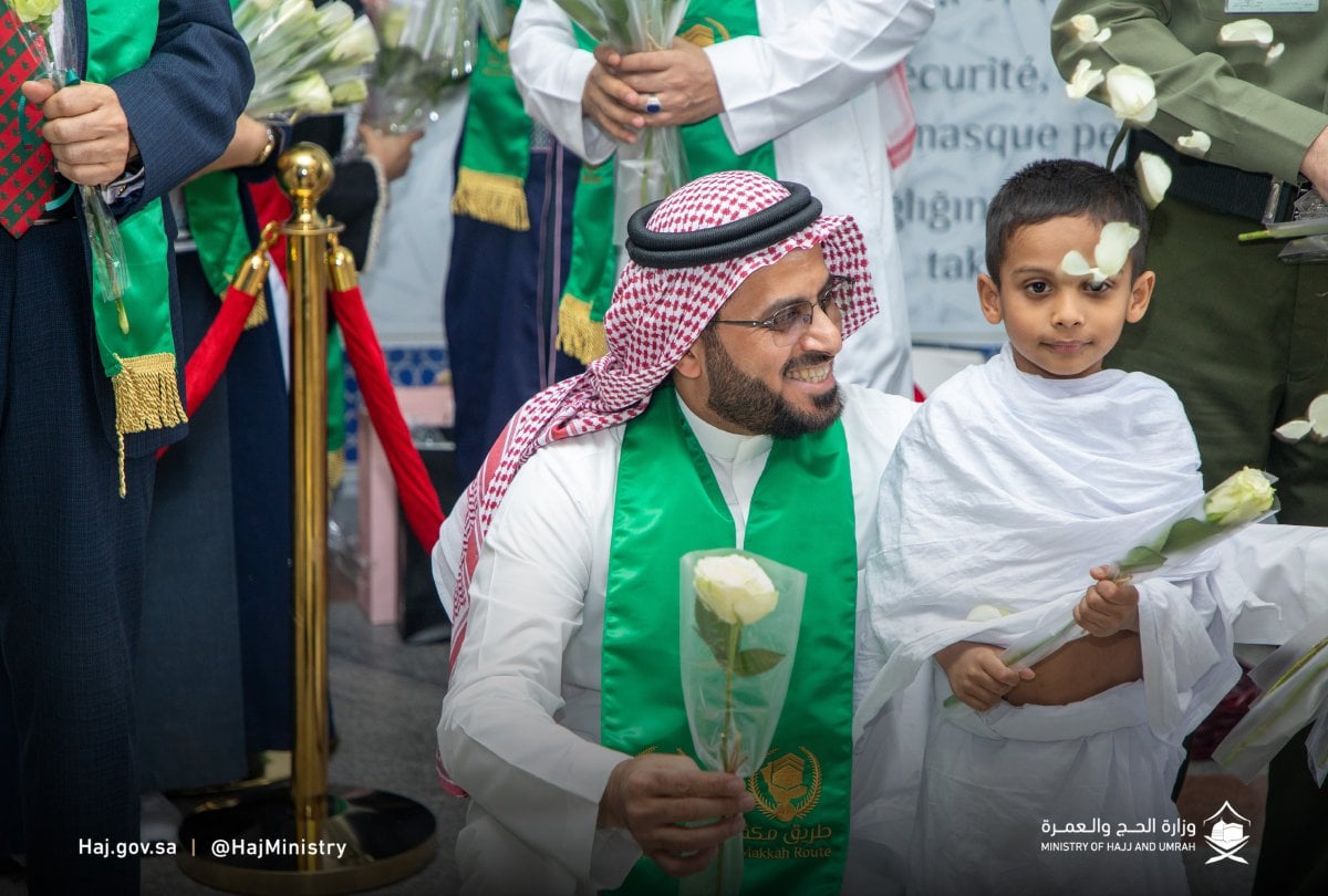 KUMPULAN haji pertama tiba di Arab Saudi. FOTO Twitter Kementerian Haji dan Umrah Arab Saudi
