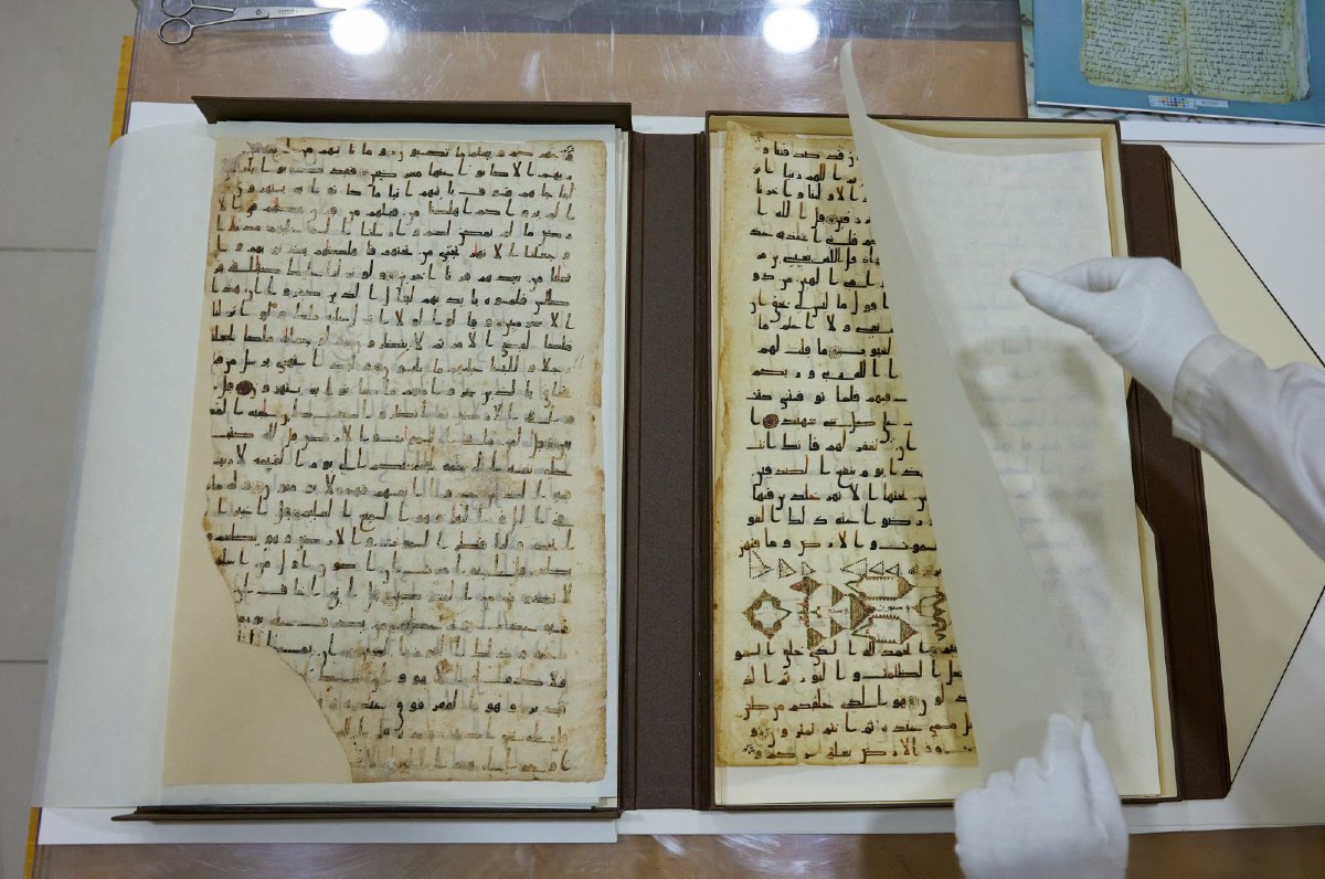 MANUSKRIP al-Quran tertua di dunia, al-Quran Kattalanggar. FOTO Reuters 