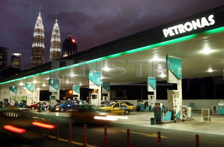 Stesen minyak Petronas kendalian PDB. FOTO NSTP