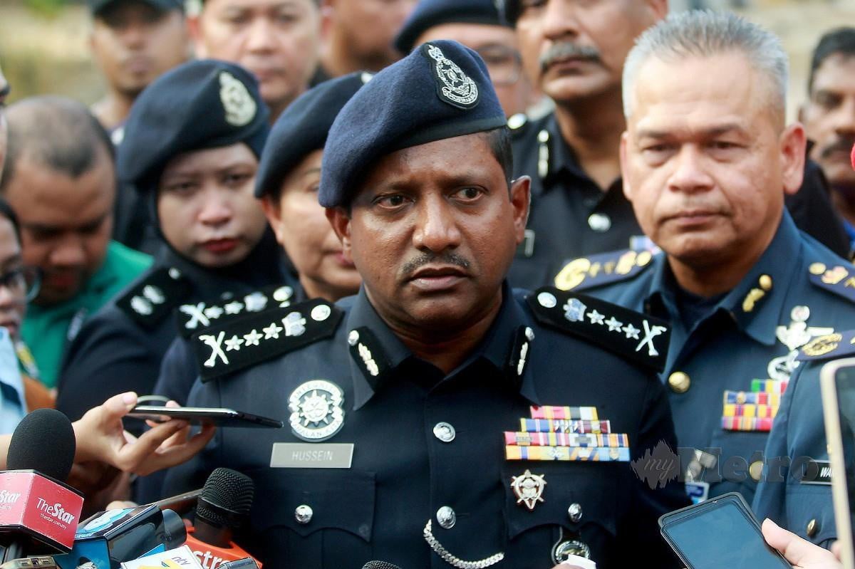 KETUA Polis Selangor, Datuk Hussein Omar Khan. FOTO  Faiz Anuar.