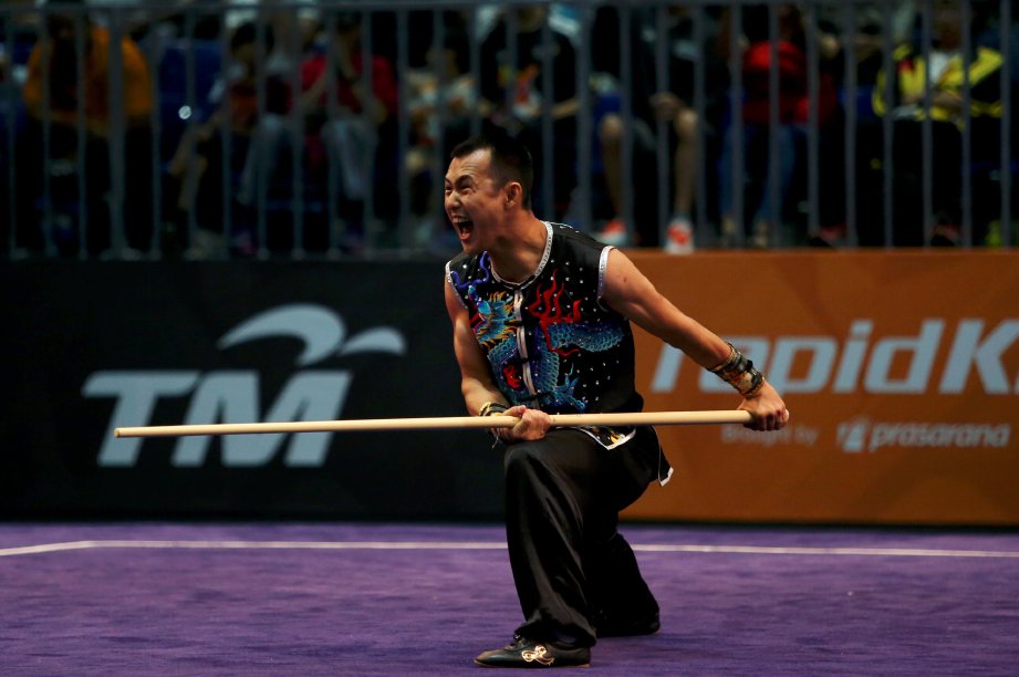 MUN Hua atasi atlet Vietnam dengan 0.01 mata dalam disiplin acara nanquan lelaki. di Pusat Konvensyen Kuala Lumpur (KLCC).  
