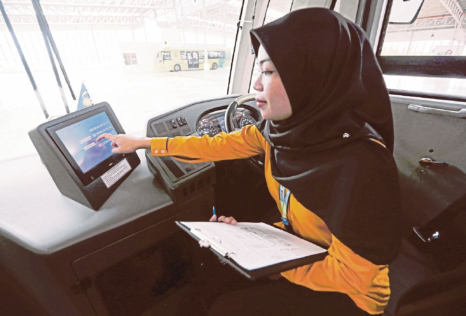 Di malaysia pengangkutan jenis Tingkatan 2