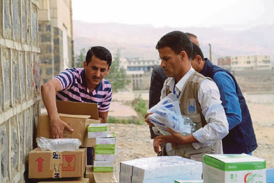  IRW mengagihkan bantuan untuk rakyat Yaman susulan konflik perang saudara di negara itu.