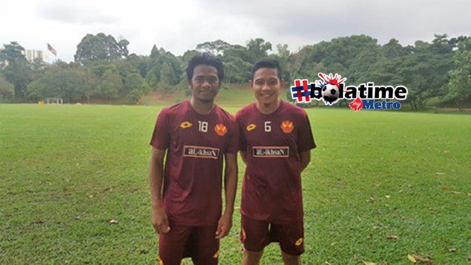 DIMAS (kanan) dan Udin sertai skuad Indonesia B-23. FOTO/FAIL 