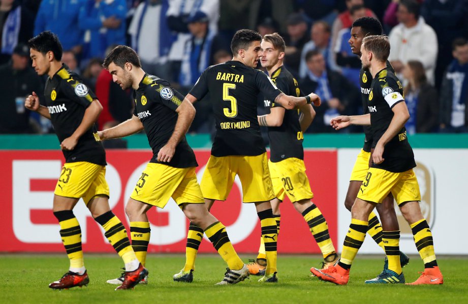 PEMAIN Dortmund meraikan kemenangan.   FOTO/AFP  