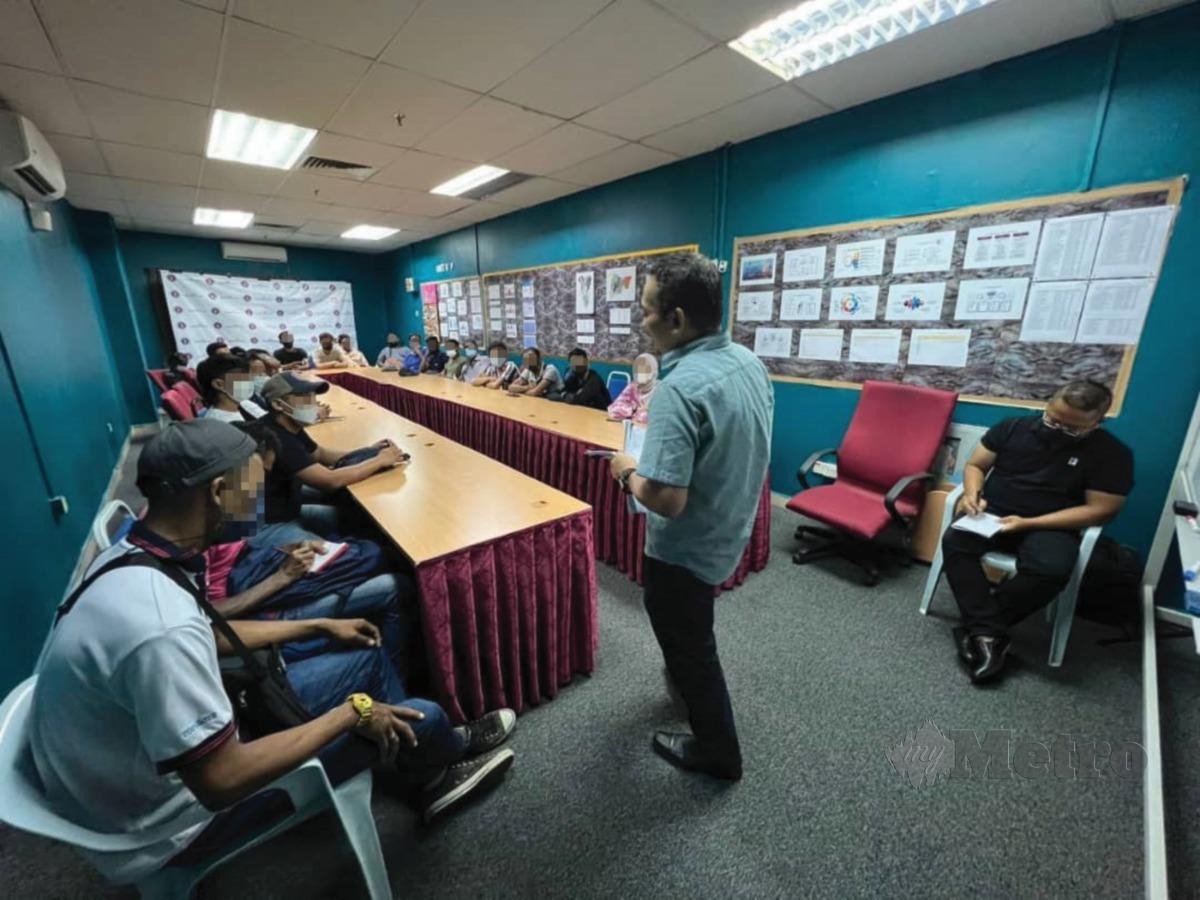 SESI pemulihan Model i-Pulih AADK terhadap penagih dadah pelbagai latar belakang dan pendidikan dilakukan di AADK Daerah Hulu Langat, Selangor.