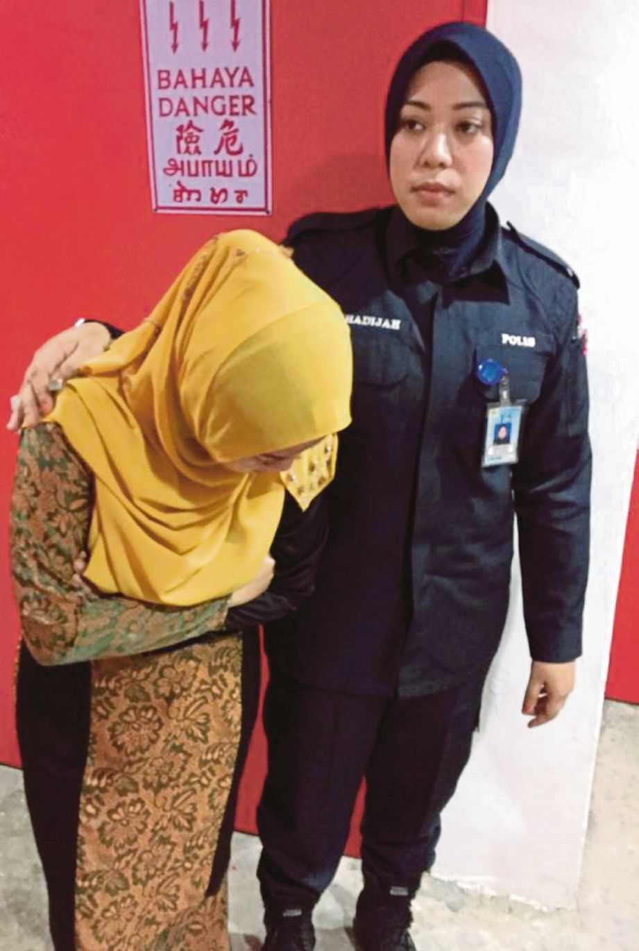 Wanirahanim mengaku tidak bersalah  di   Mahkamah Sesyen Kuala Terengganu.