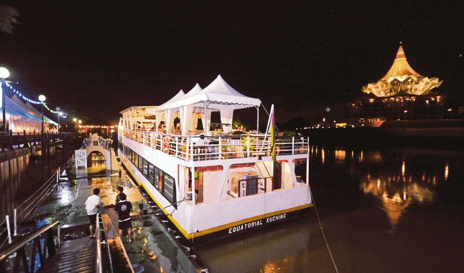 SARAWAK River Cruise