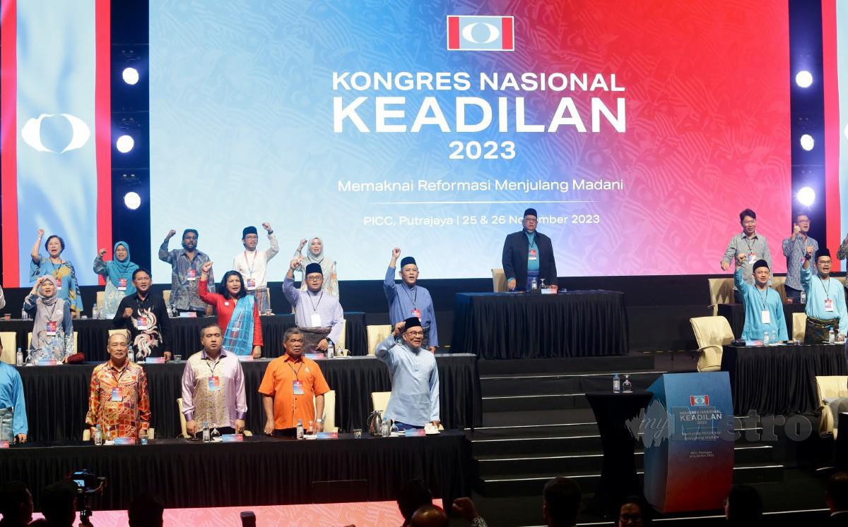 ANWAR dan wakil pemimpin parti utama Kerajaan Perpaduan yang menghadiri Kongres Nasional Tahunan PKR di Putrajaya. FOTO Mohd Fadli Hamzah.