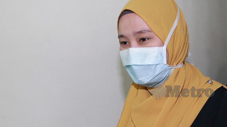 SAKSI ke-25, Siti Syafika Amira hadir untuk inkues menentukan punca kematian anggota bomba, Muhammad Adib Mohd Kassim di Kompleks Mahkamah Shah Alam. FOTO Sairien Nafis