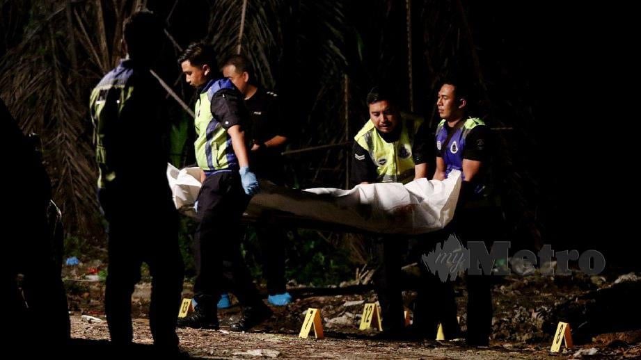 ANTARA tiga penjenayah yang maut dalam kejadian berbalas tembakan dengan polis di Jalan Pala 6, kawasan Industri Permatang Tinggi. FOTO Mikail Ong