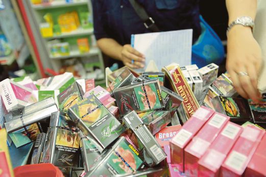 ANTARA jenama rokok seludup  di pasaran sekali gus merugikan negara. 