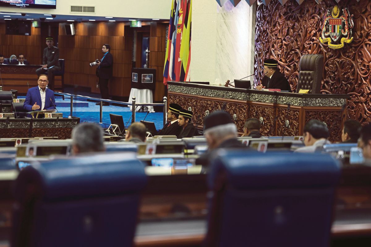 PERDANA Menteri ketika persidangan Dewan Rakyat di Bangunan Parlimen. FOTO Bernama. 